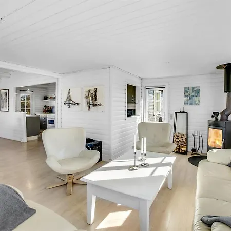 Aika - 500m From The Sea In Western Jutland By Interhome *